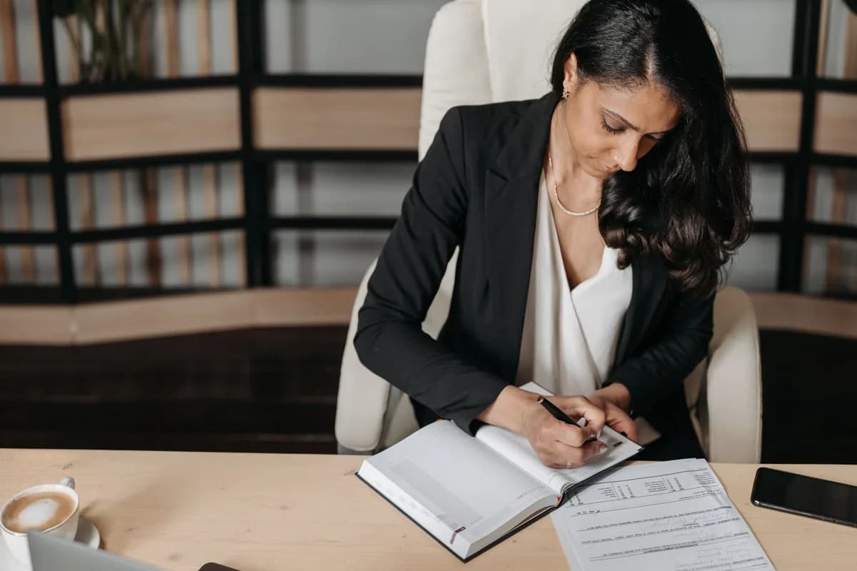 Analisis AI job description yang mengungkap prioritas employer